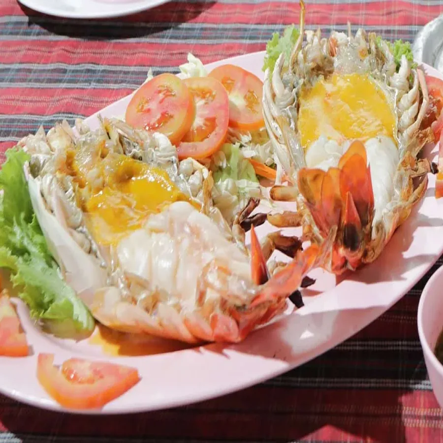 กุ้งแม่น้ำเผาอยุธยา อร่อยอิ่ม ริมเจ้าพระยา